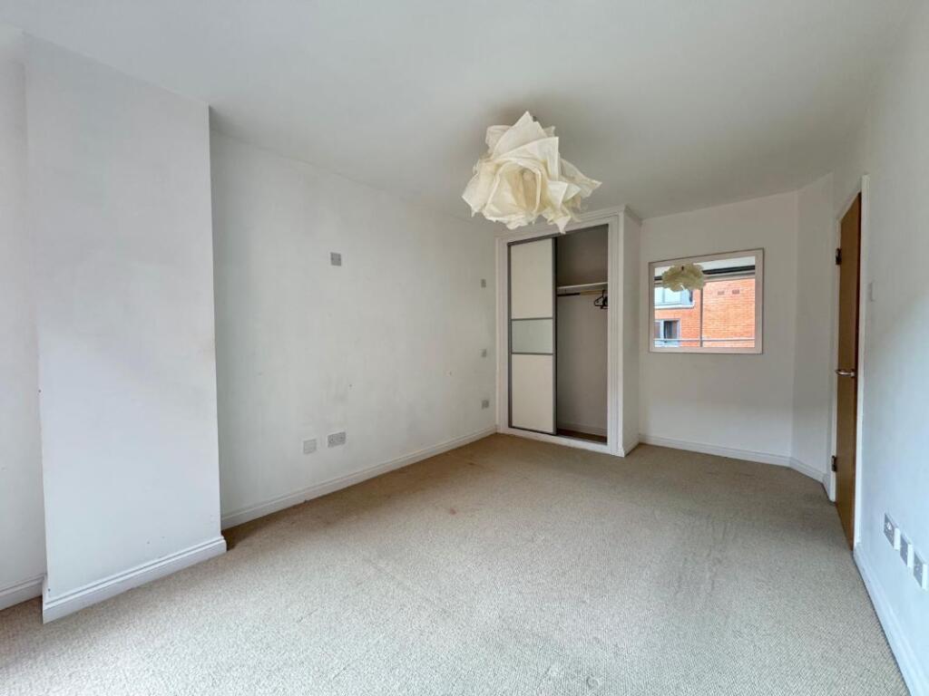 Apartment in London, Millwall, Canary Wharf - View 4