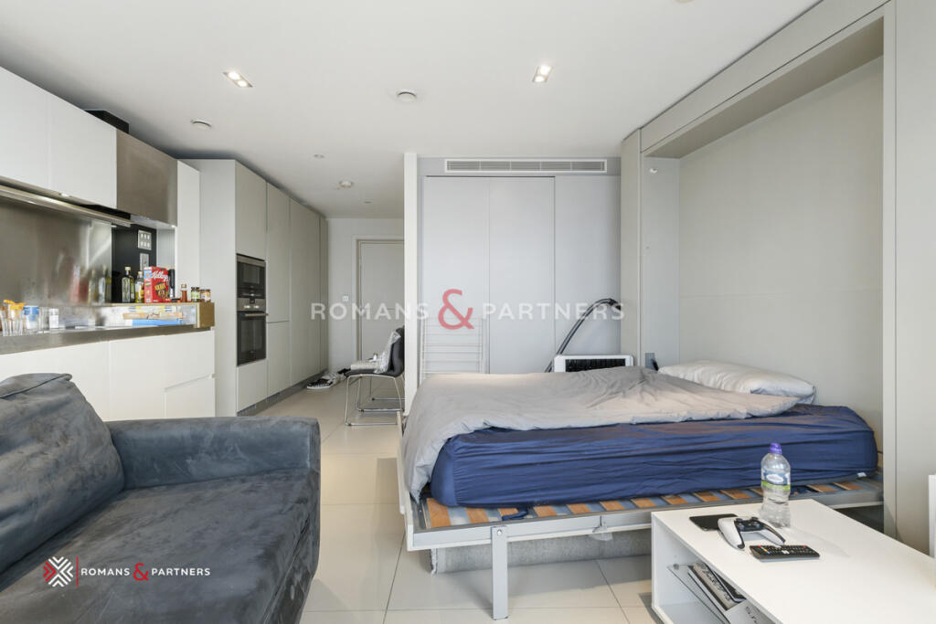 Apartment in London - View 3