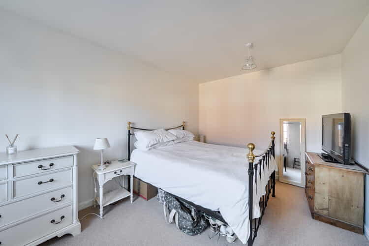 House in West Oxfordshire, Woodstock - More