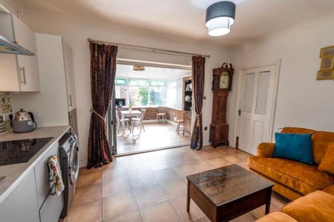 Studio Kitchen/ Dining Room: