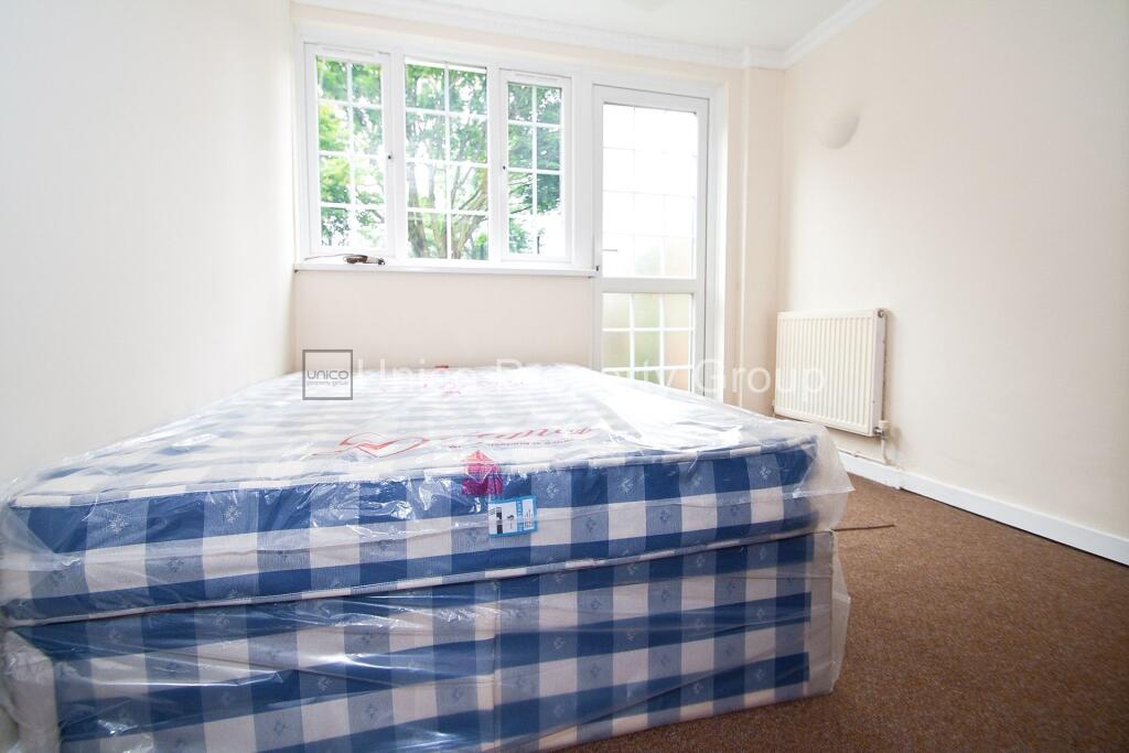 4 bedroom flat for rent