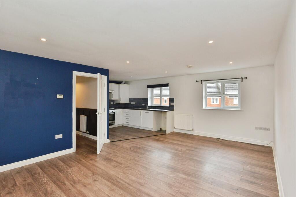 House in Milton Keynes - View 4