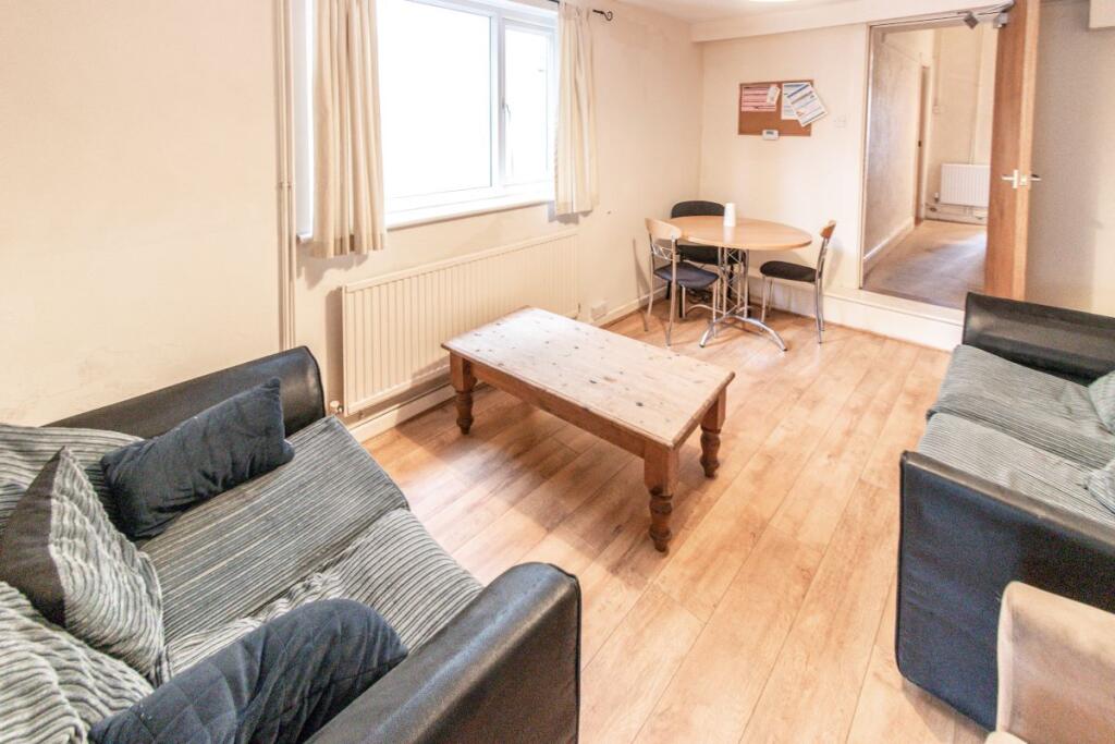 House in Swansea, Brynmill, Uplands - View 4