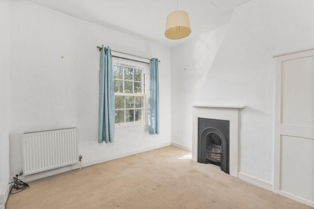 House in Cherwell, Banbury - More