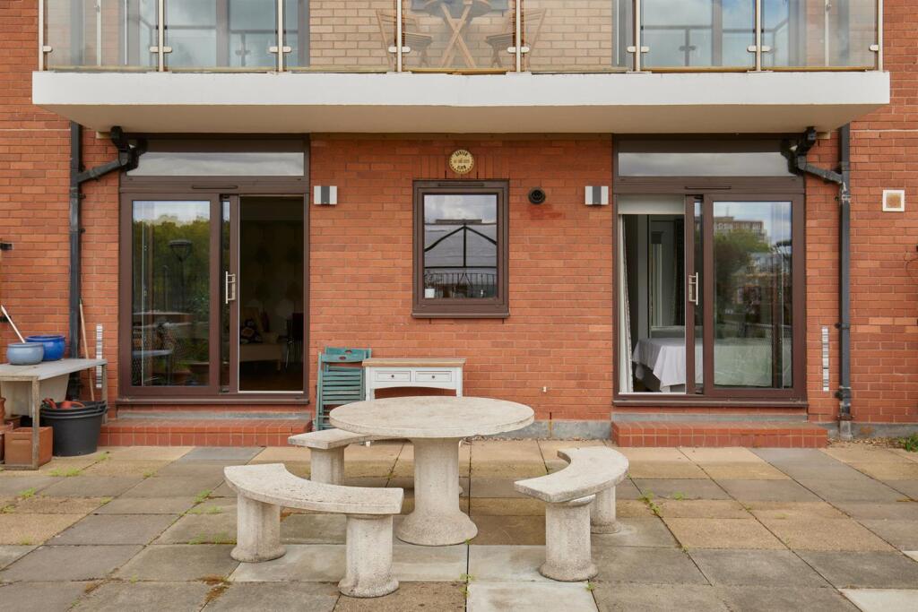 Property photo 9