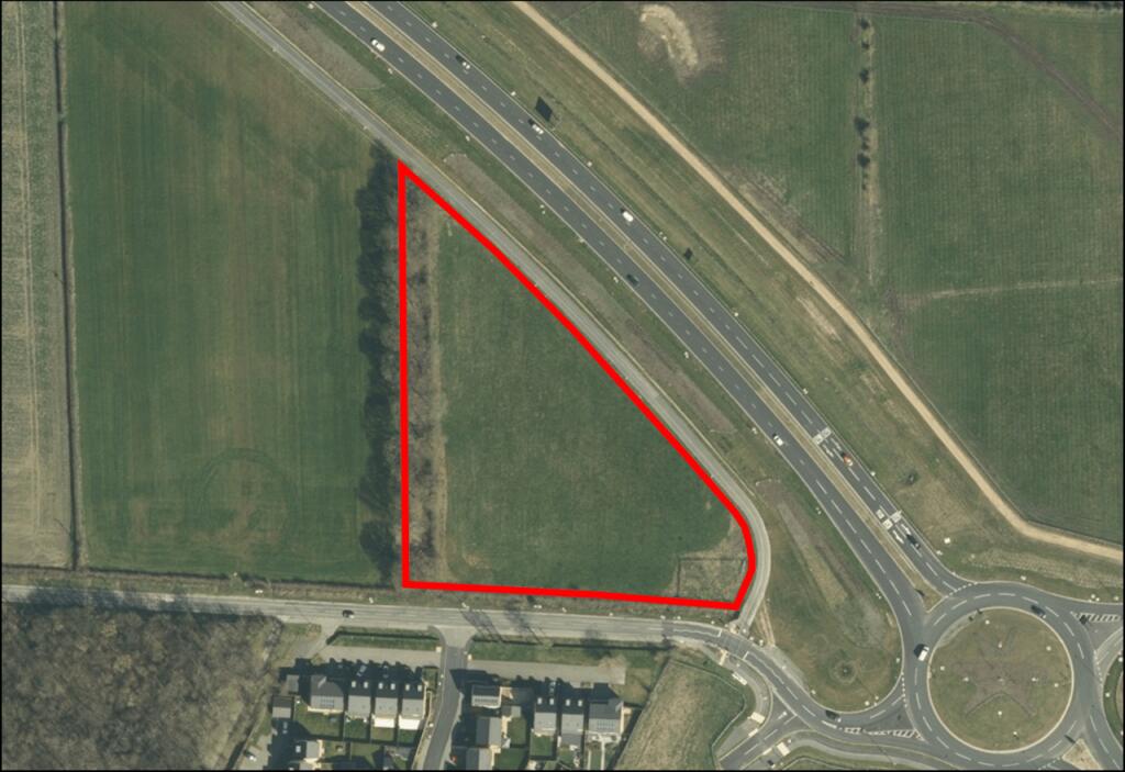 Main image of property: Whinmoor Fields, Skeltons Lane, Leeds, LS14 3DW