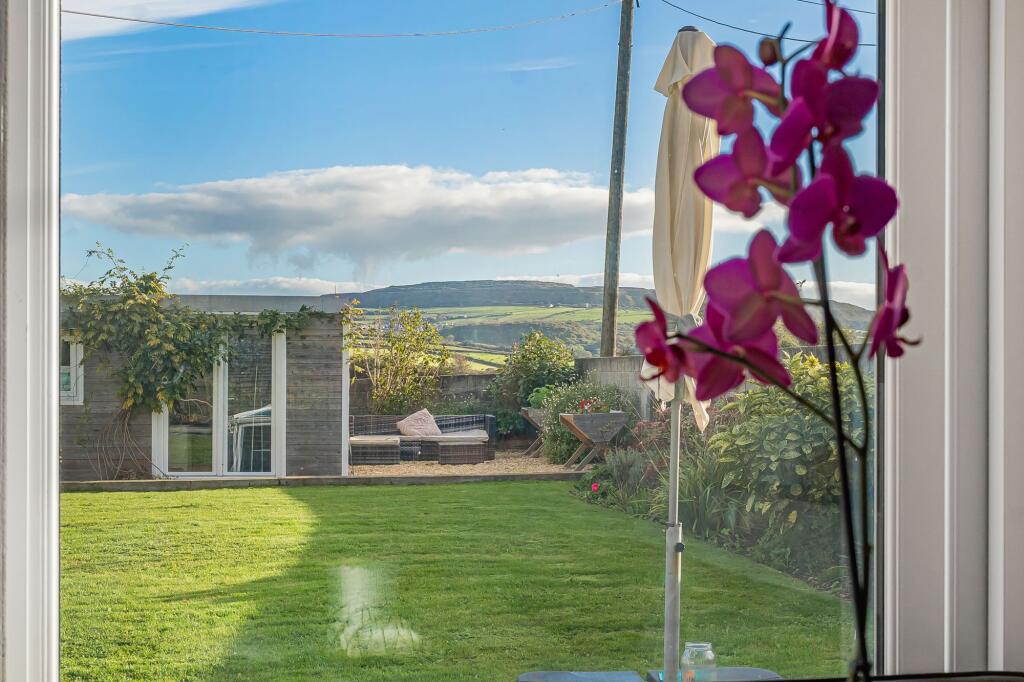 House in St Stephen, Terras - View 3