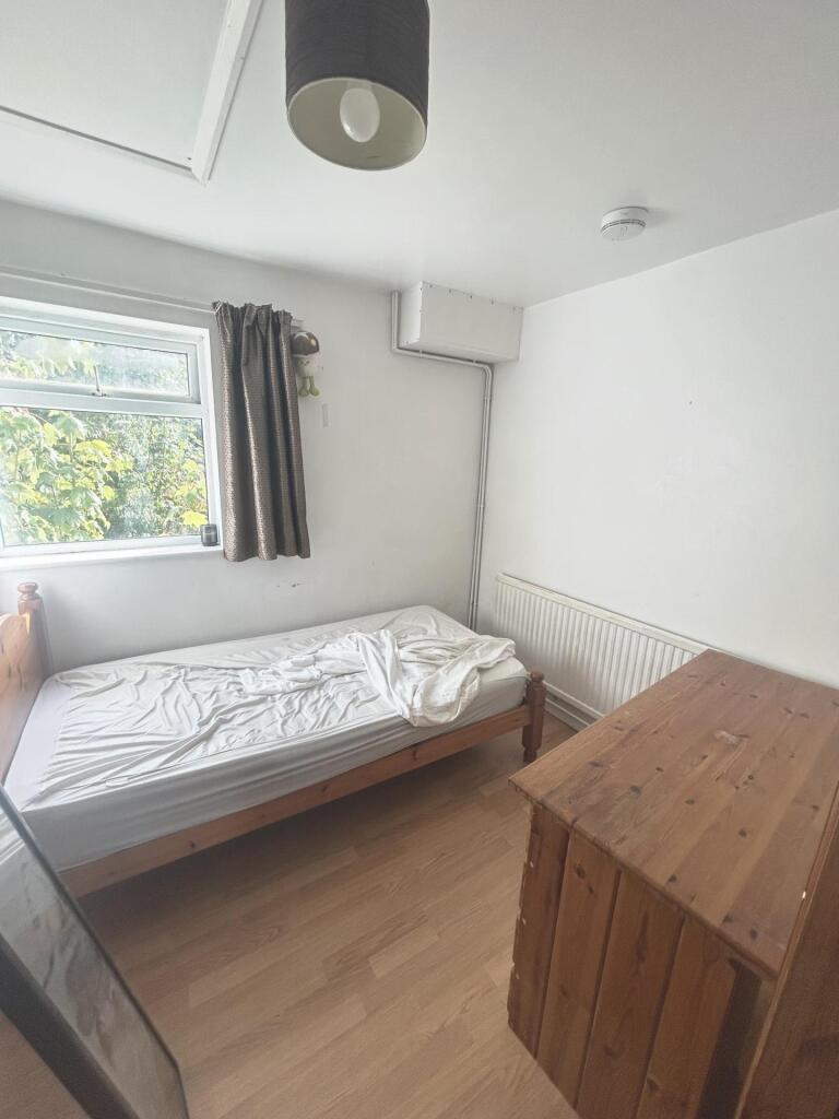 Northdown Road, Hatfield, AL10 photo 3