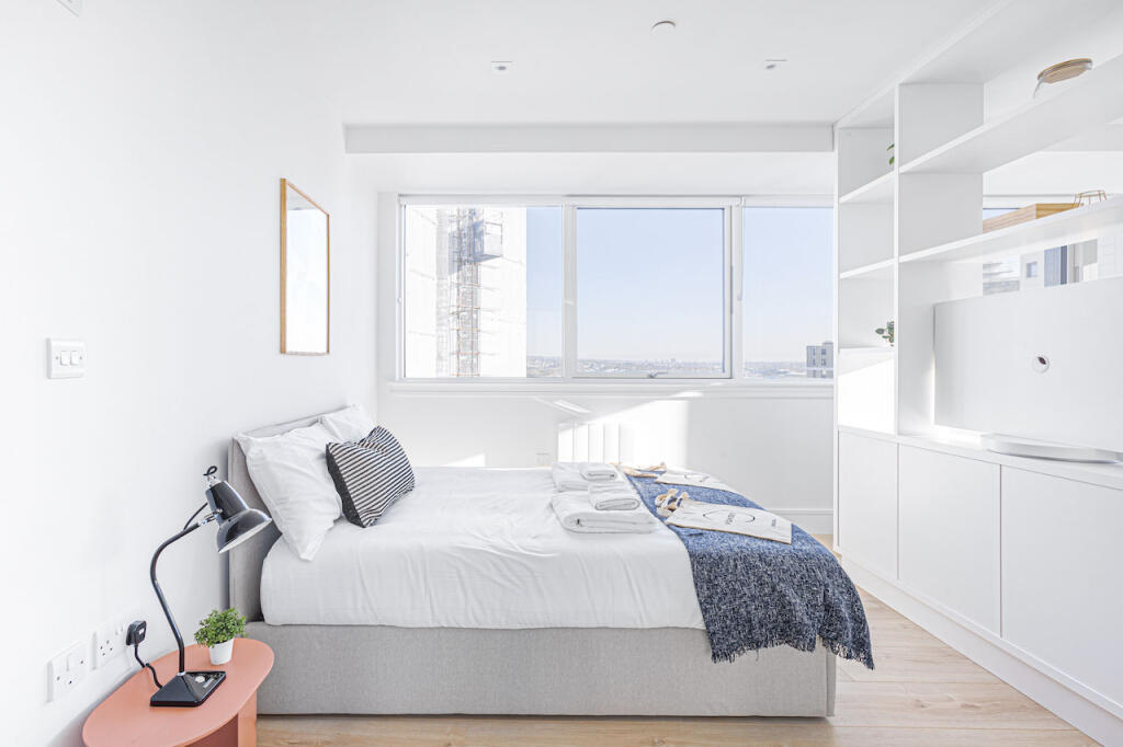 Apartment in Harrow - More