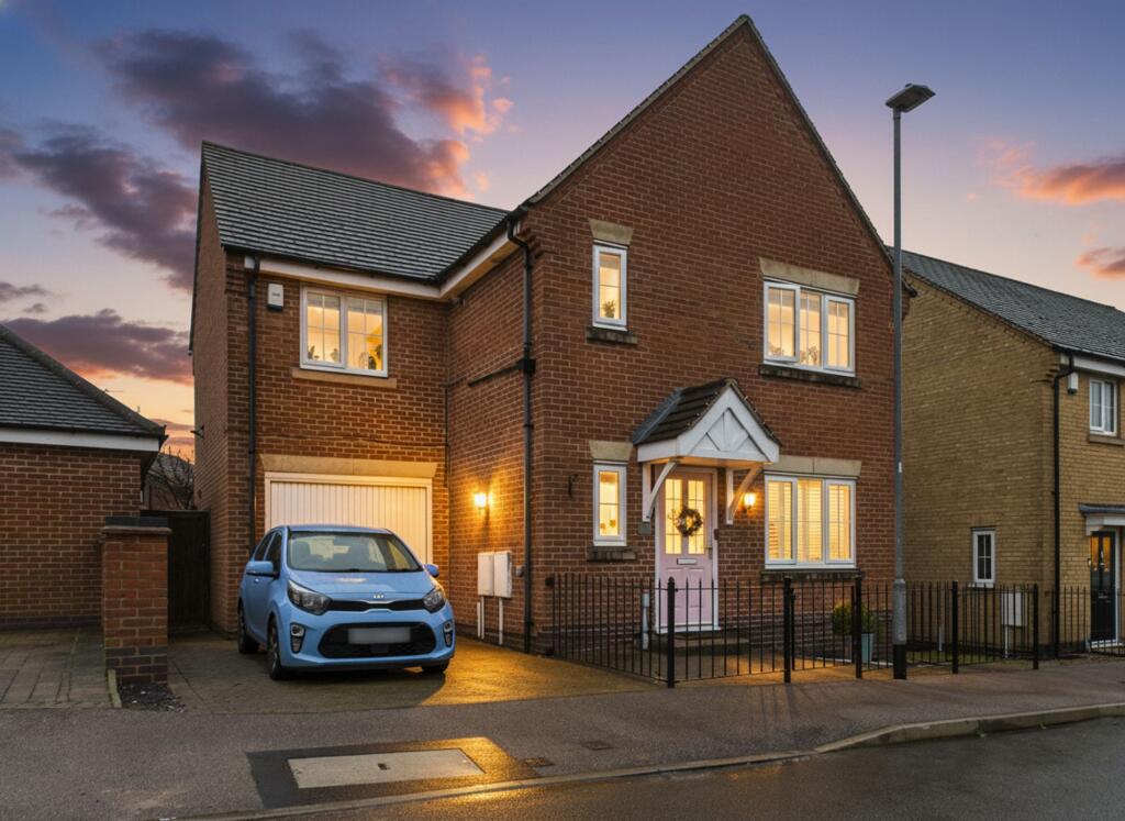 Main image of property: Chedington Avenue, Mapperley, Nottingham