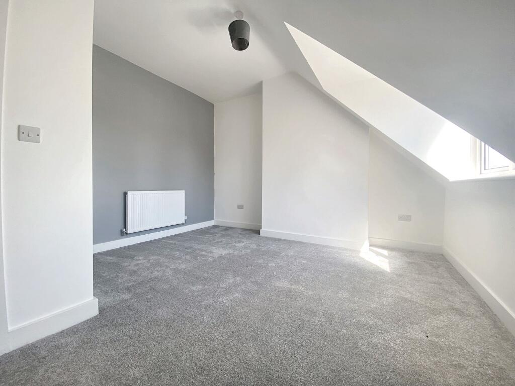 Apartment in Worcester - More