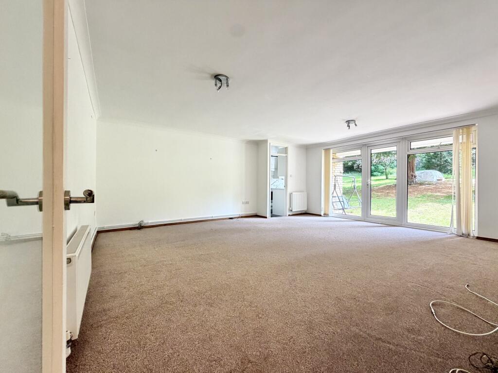 Apartment in Brighton, Withdean - View 4