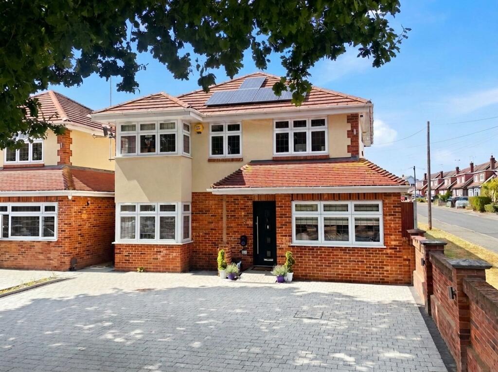 Main image of property: Grange Road, Billericay, CM11