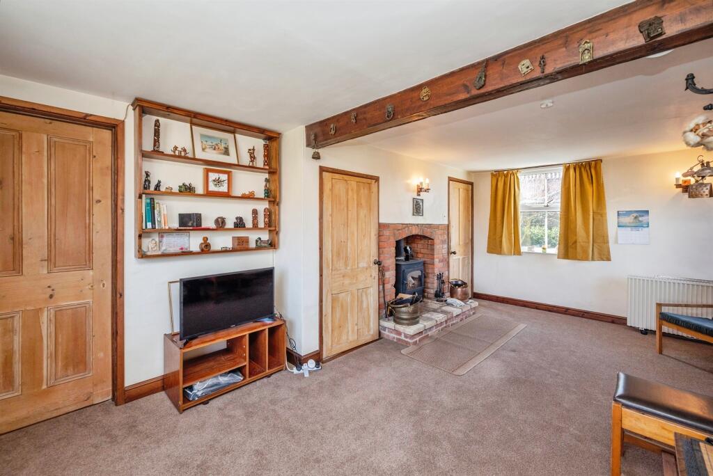 The Green, Aldborough, Norwich photo 3
