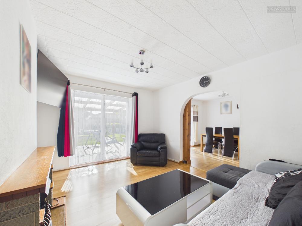 Birchtree Avenue, Peterborough - View 3