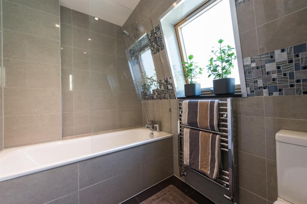 Phillimore Walk London, W8 Kensington & Chelsea - View 5