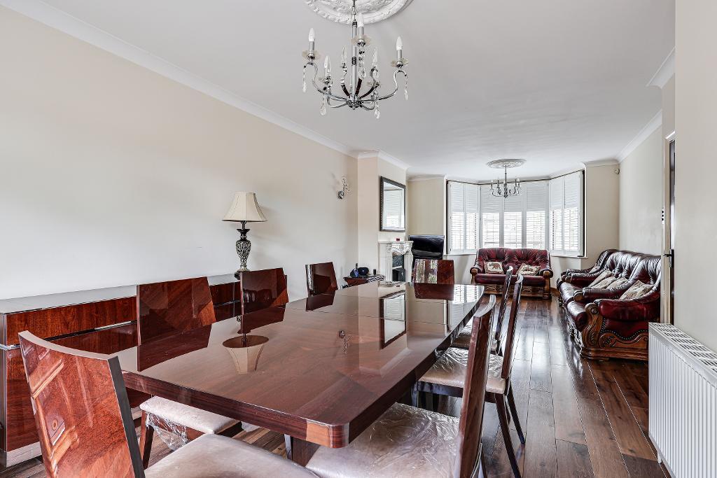 House in London - View 5