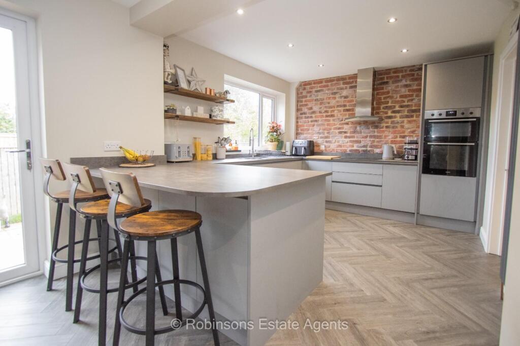 House in Durham - View 3