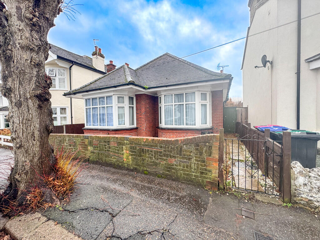 Main image of property: St. Johns Road, Westcliff-on-Sea