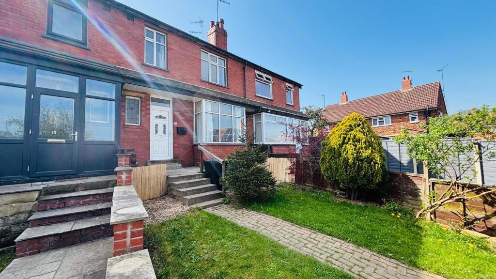 Main image of property: Pinder View, Leeds