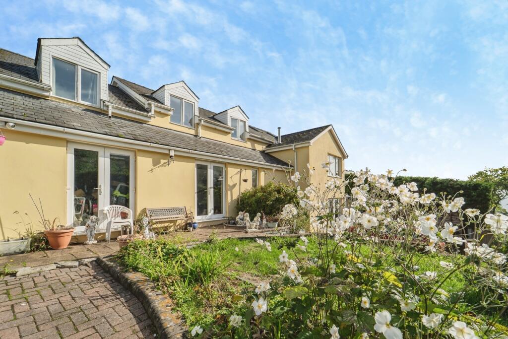 House in Saundersfoot, Pembrokeshire - View 4