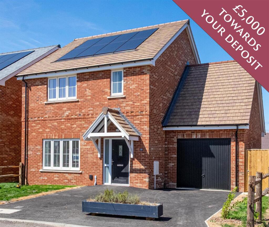 Main image of property: GODSHILL VILLAGE