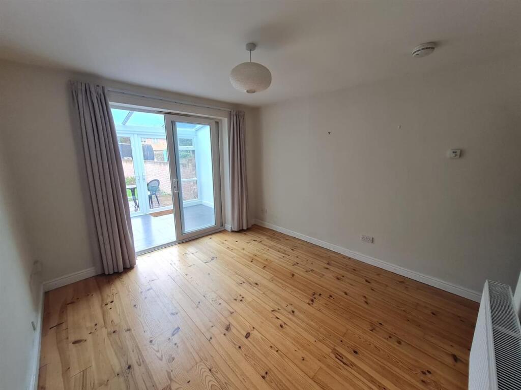 Apartment in Southampton - View 2