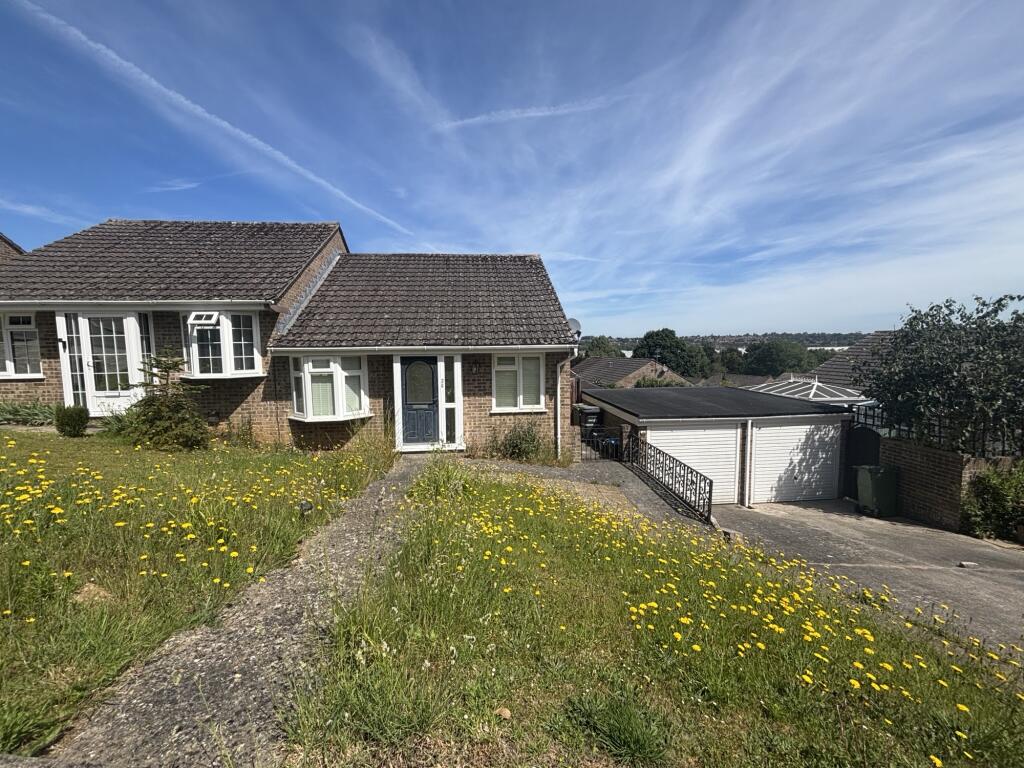 Main image of property: Russet Way, Yeovil, Somerset, BA20 2NH