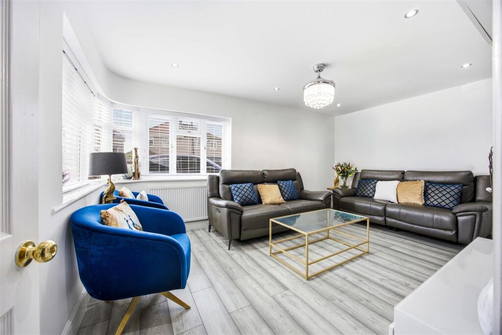 House in London - View 2