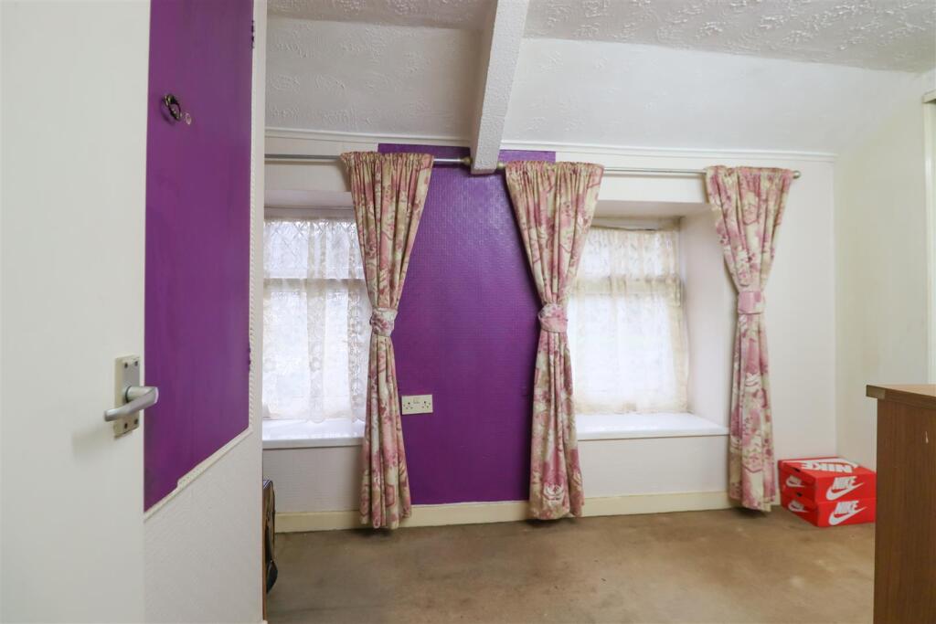 House in Cardiff - More