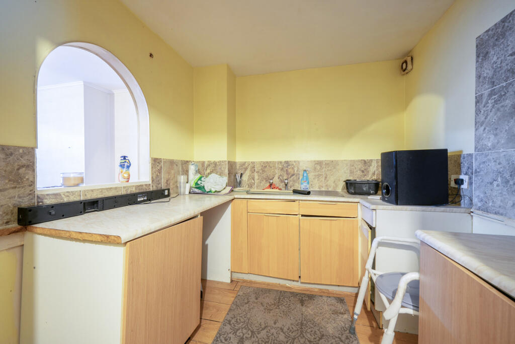 Apartment in Sandwell, Whiteheath Gate - View 2