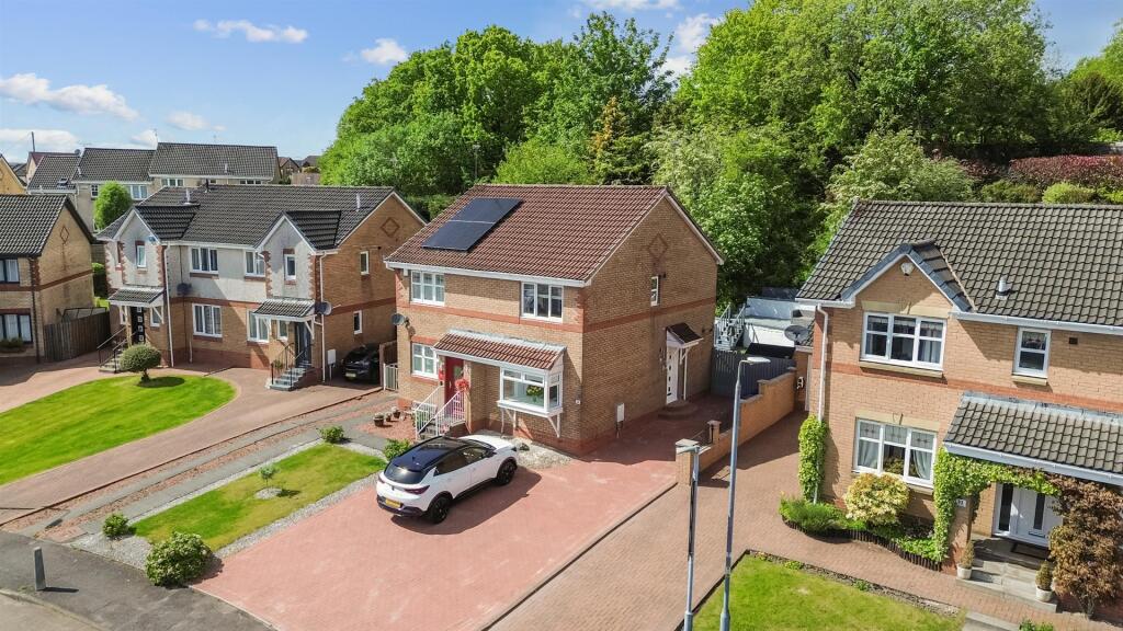 House in Glasgow, West Dunbartonshire - View 2