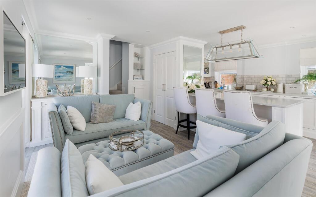 Main image of property: Cowes, Isle of Wight