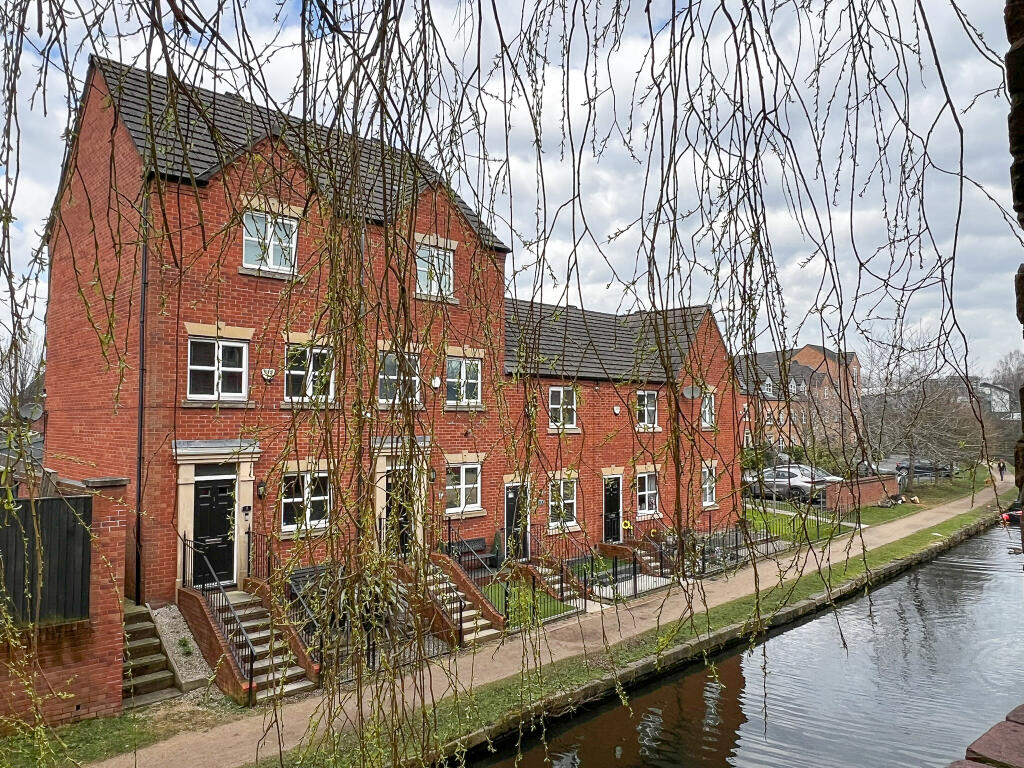 Main image of property: Canal Walk, Ann Street, Hyde