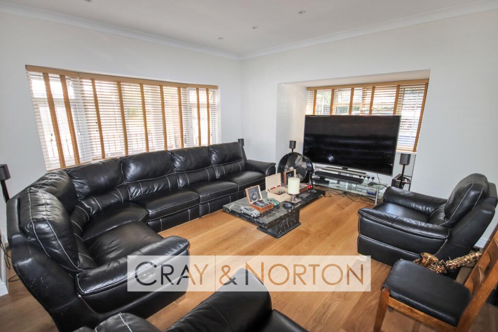 House in London, Addiscombe - View 2