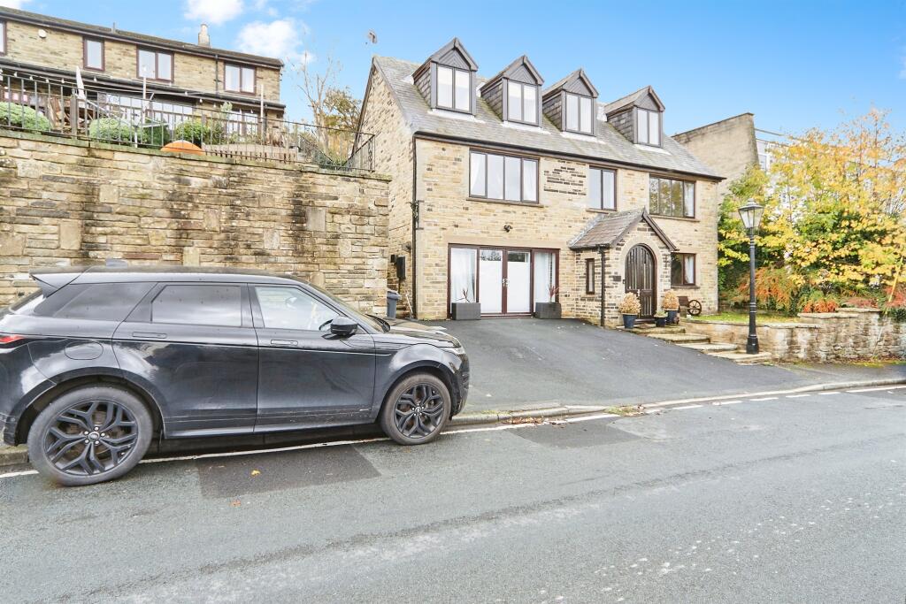 North Bank Road, Bingley