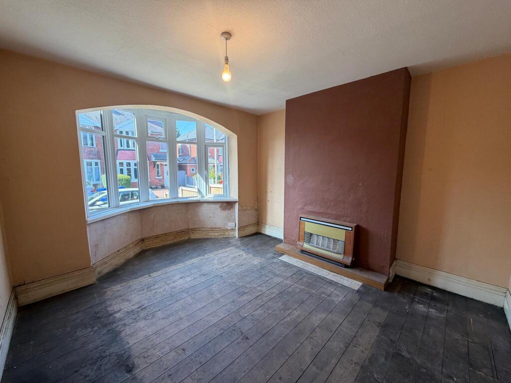 Hillcrest Drive, Levenshulme photo 3