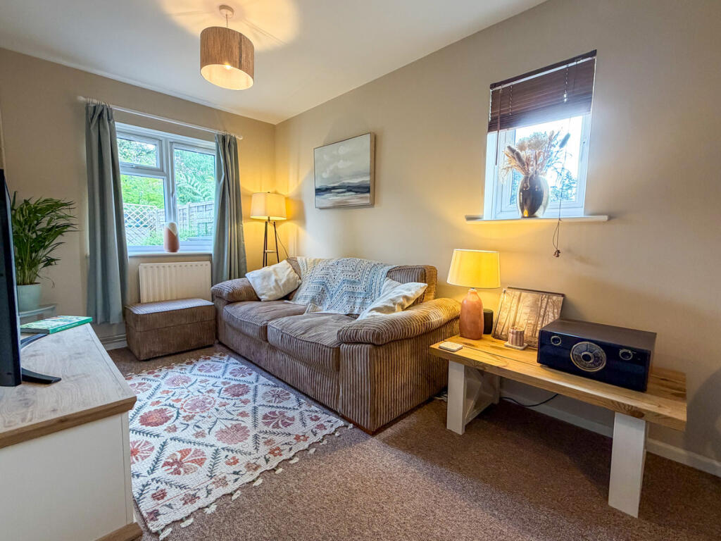 House in Guildford - View 5