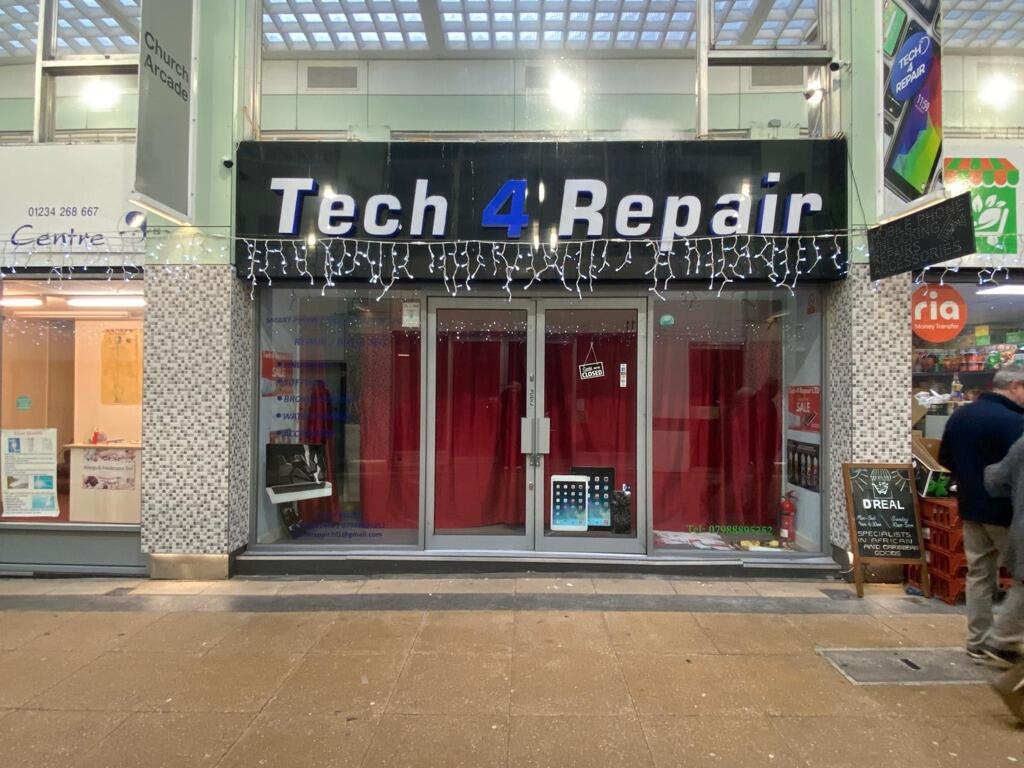 Main image of property: 12 Church Arcade, Bedford, Bedfordshire, MK40