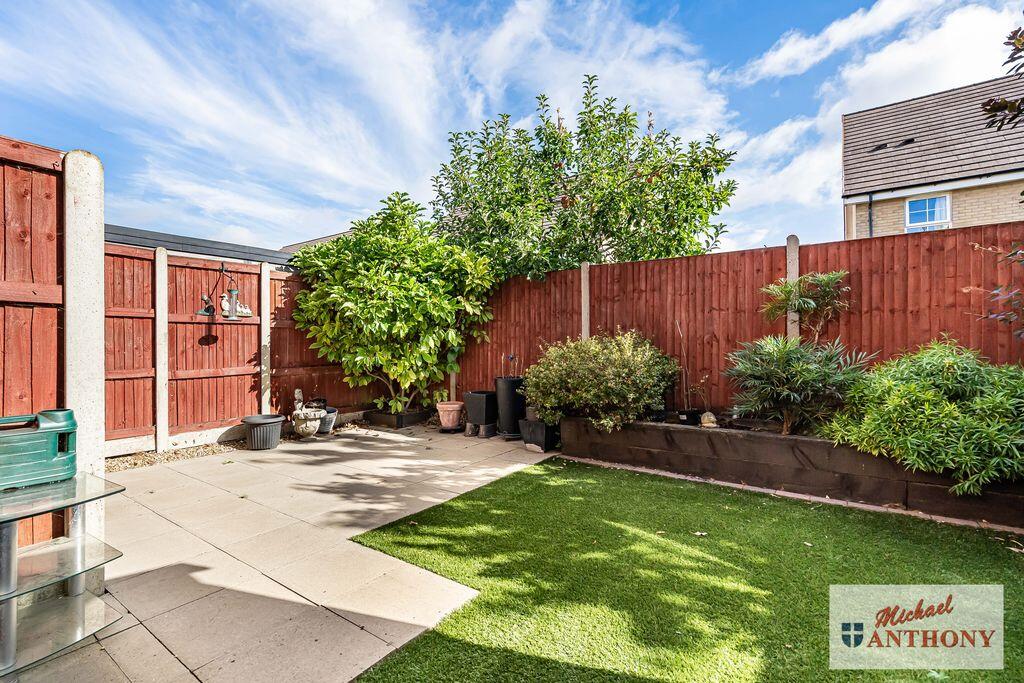 House in Milton Keynes, Broughton and Milton Keynes - View 4