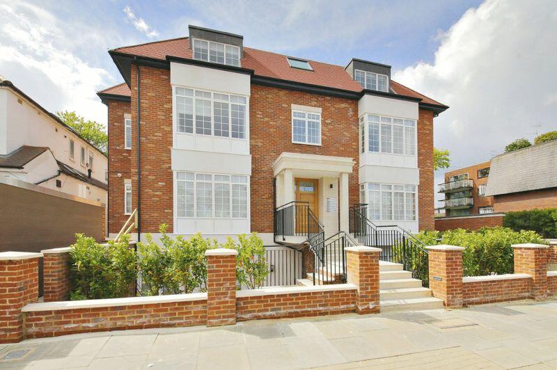 Main image of property: Beechcroft Avenue, Golders Green, NW11