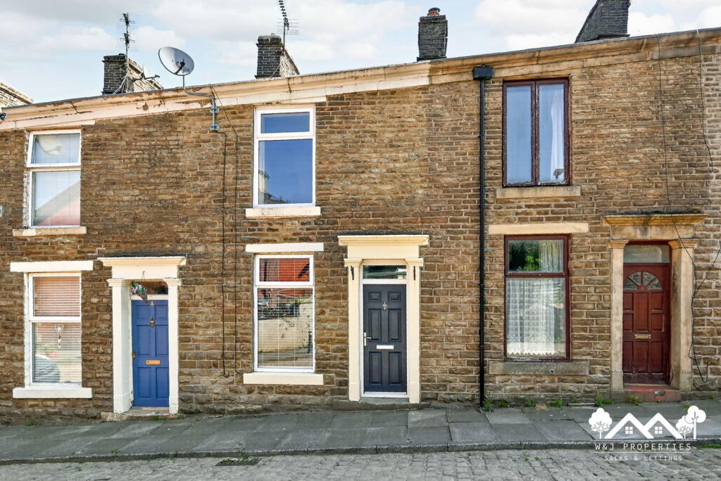 Main image of property: Sydney Street, Hoddlesden, Darwen, BB3 3LZ