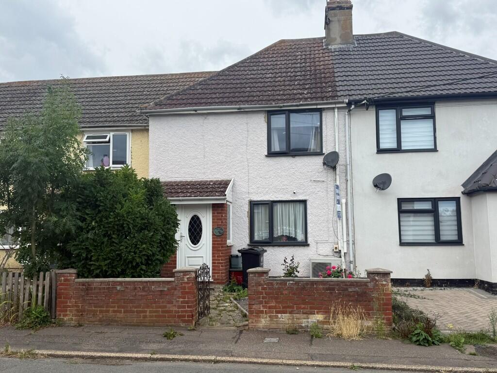 Main image of property: Grove Avenue, Walton On The Naze, Essex, CO14