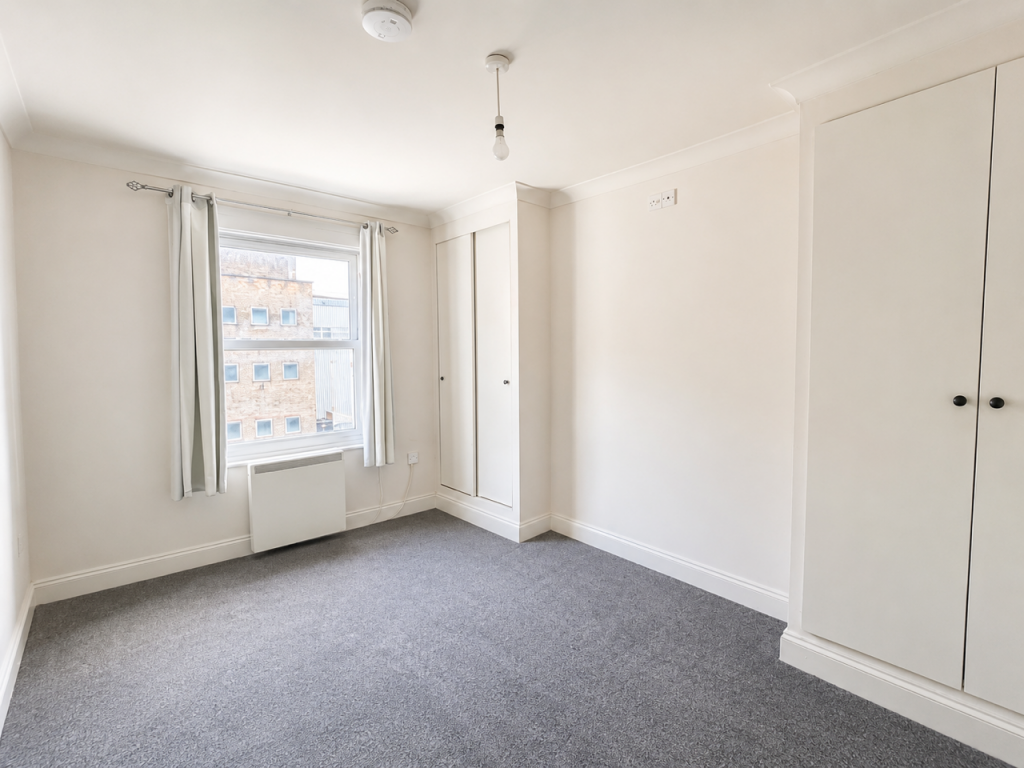 Apartment in London, Bromley Park, Plaistow - View 5
