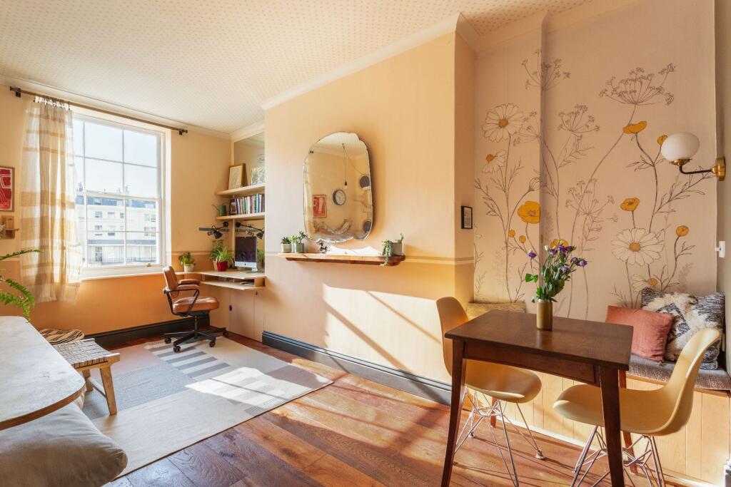 Main image of property: Regency Square, Brighton