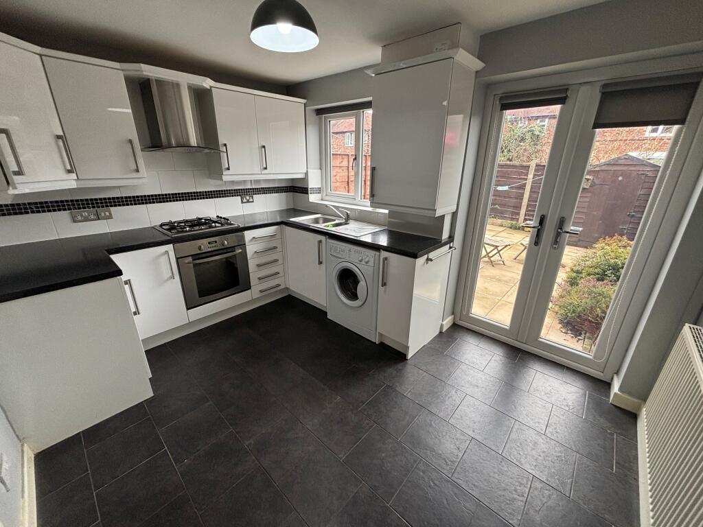 Main image of property: Hinton Mews SK1