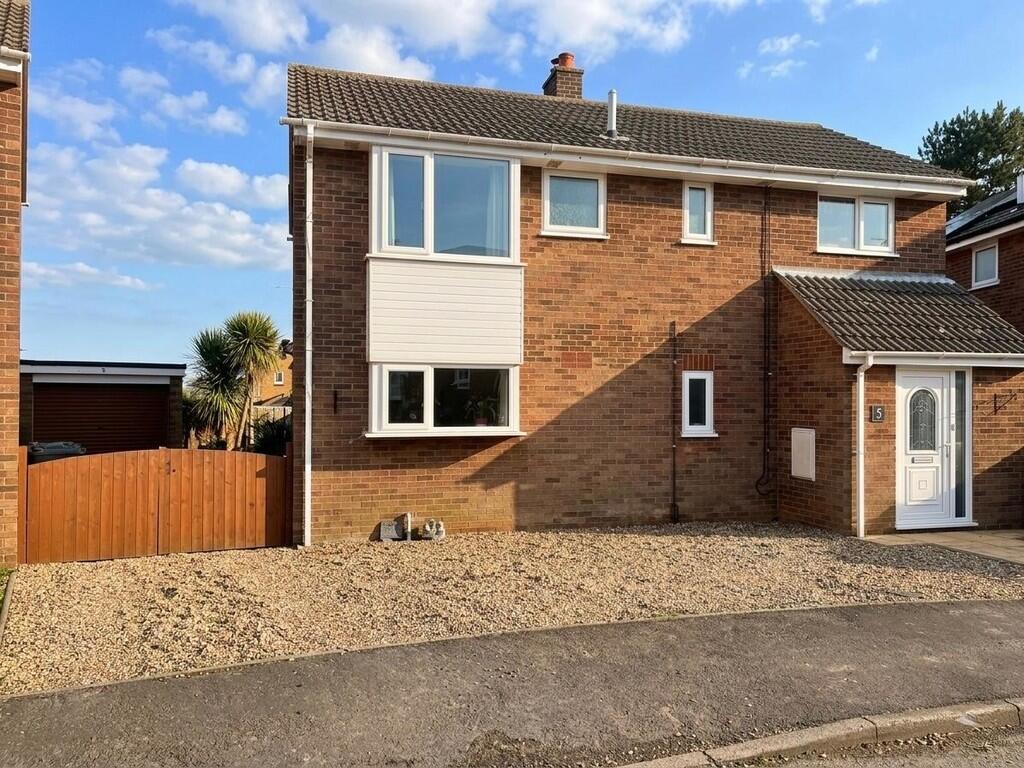 Main image of property: Fallowfield, Hemsby, Great Yarmouth