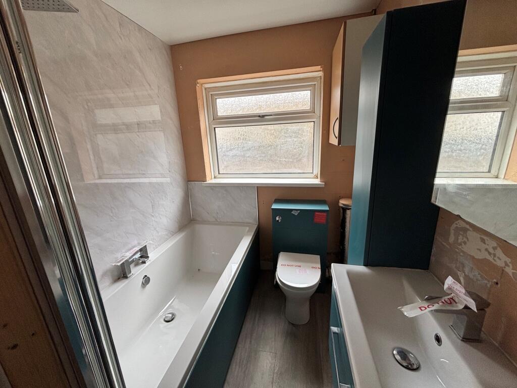 House in Caerphilly, Denscombe, St Martins - More
