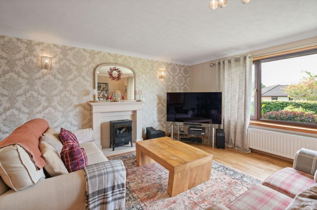 House in Falkirk, Perth and Kinross - View 4
