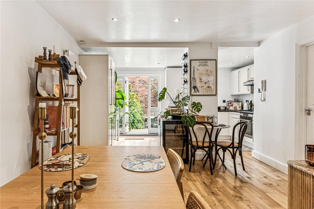 House in London - View 4